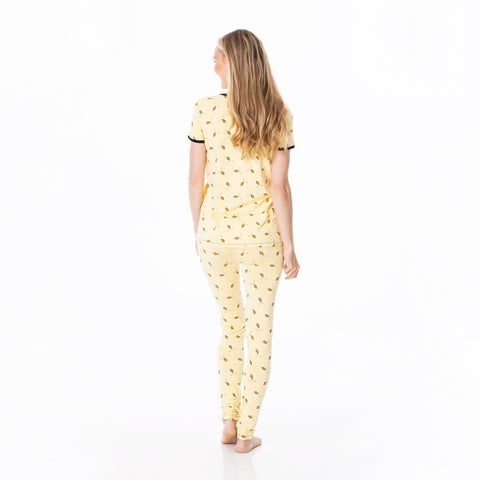 Women's Fitted Pajama Set (Short Sleeve) - Wallaby Bees