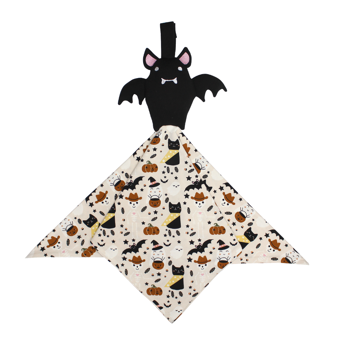 Lovey - Beige Spooky Cute Bat