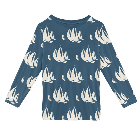 Camiseta Easy Fit (manga larga) - Regata de veleros en aguas profundas