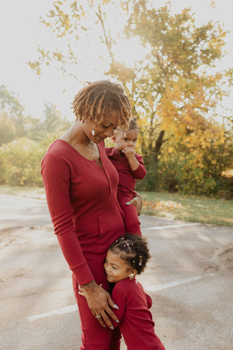 Mono Mujer - Térmico Orgánico (Carmesí)